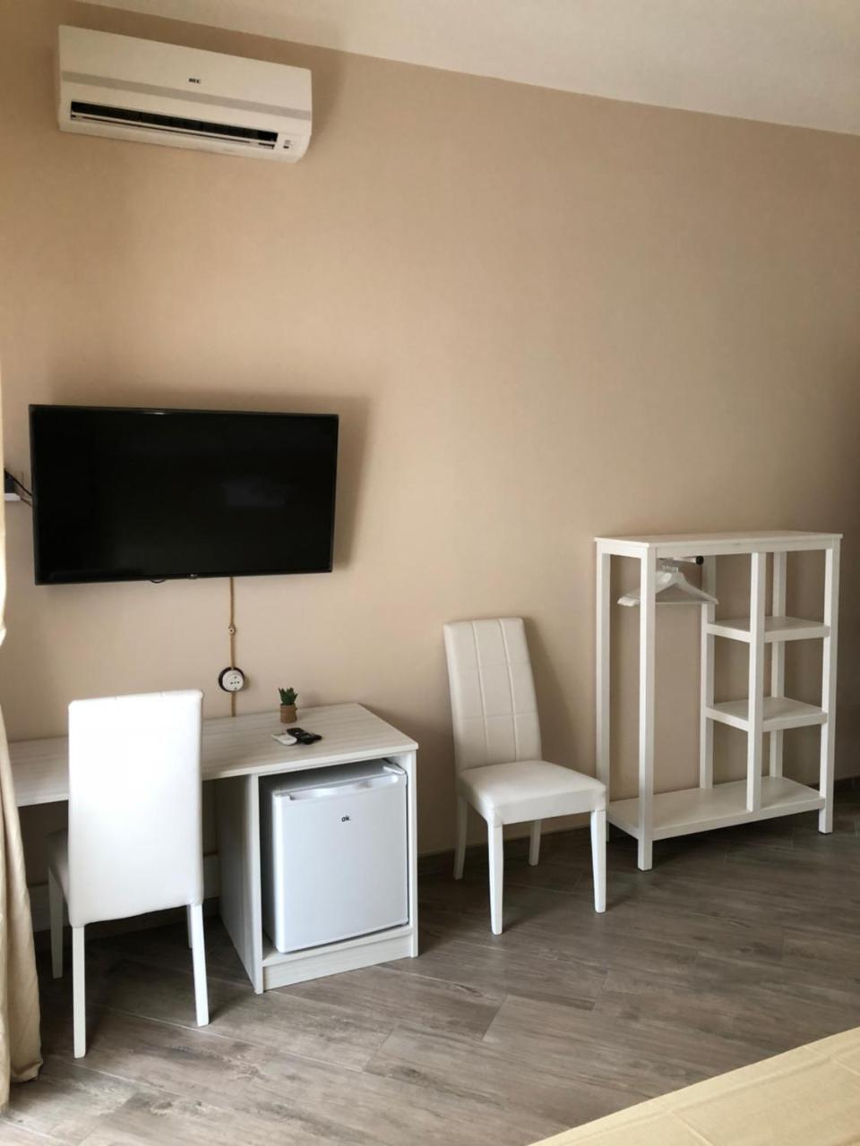 Elena Rooms Taranto Exterior photo